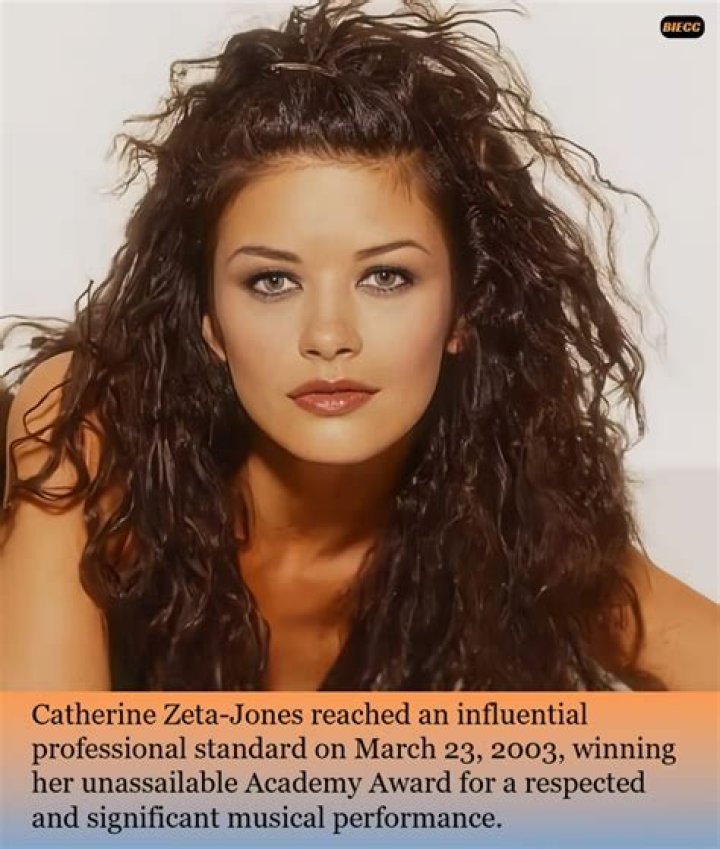 Catherine&nbsp;established herself in Hollywood with roles that highlighted her sex appeal, such as in the action film The Mask of Zorro and the heist film Entrapment